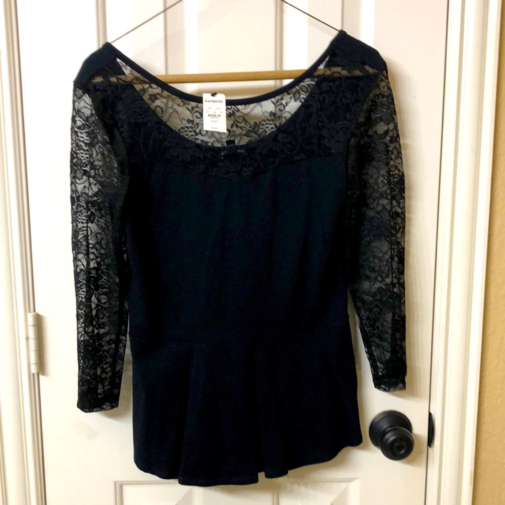 Black lace pleplum top